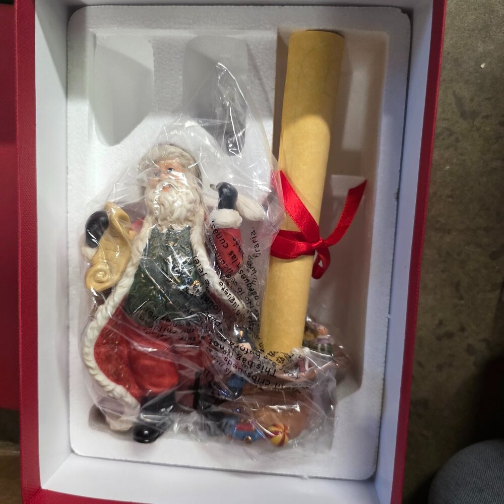 PartyLite "Checking His List" Tealight Holder Vintage Brand New!